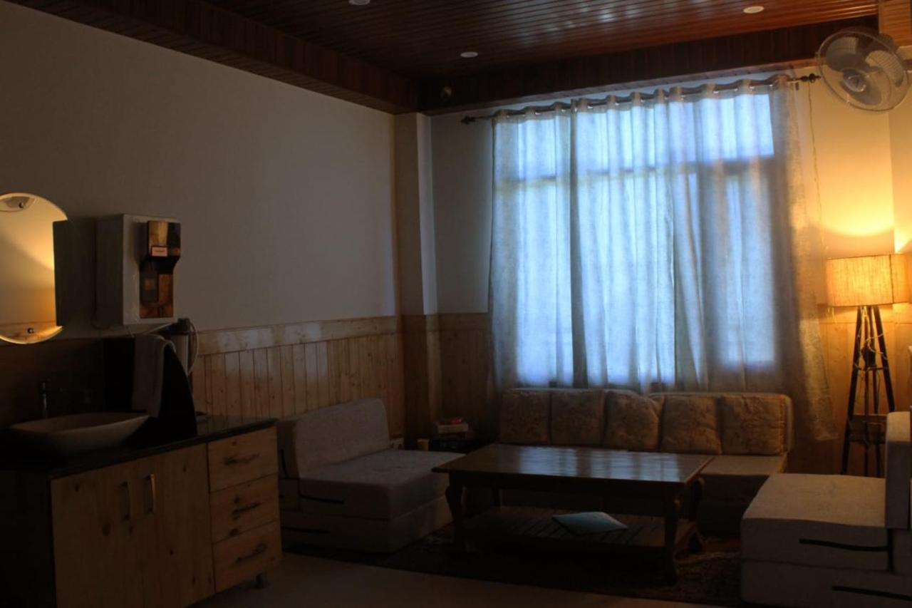 Him Aashrey B&B Homestay Šimla Exteriér fotografie
